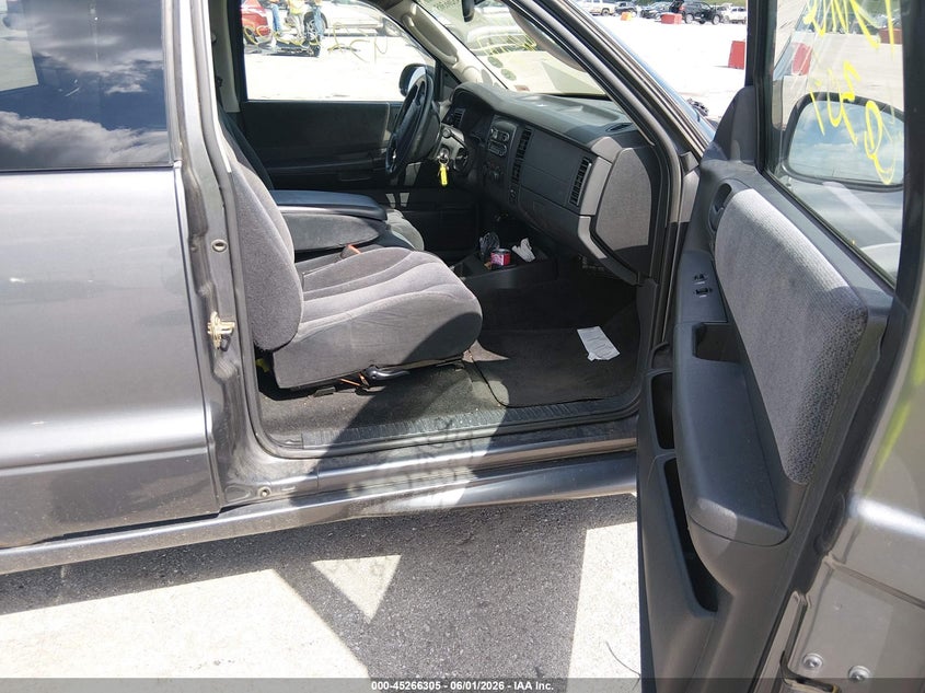2004 Dodge Dakota VIN 1D7GL32K44S553742 IAAI salvage auction — FRONT END, Salvage (Missouri), sold $800 on 2026-07-09 (photo 5)