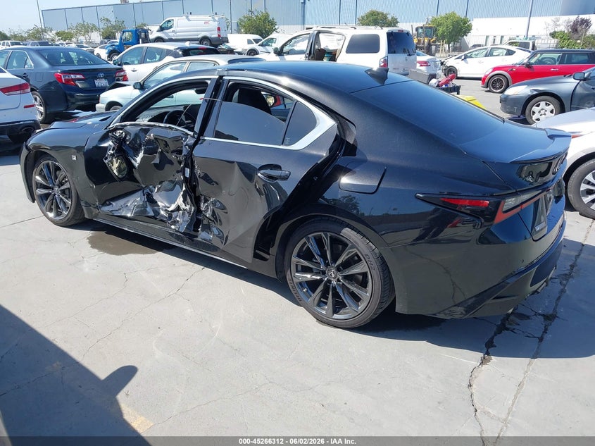 2021 Lexus Is VIN JTHGZ1B29M5037516 IAAI salvage auction — LEFT SIDE, Salvage Title, sold $11,800 on 2026-07-13 (photo 3)