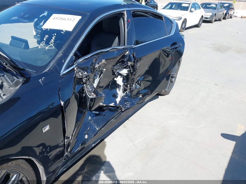 2021 Lexus Is VIN JTHGZ1B29M5037516 IAAI salvage auction — LEFT SIDE, Salvage Title, sold $11,800 on 2026-07-13 (photo 6)