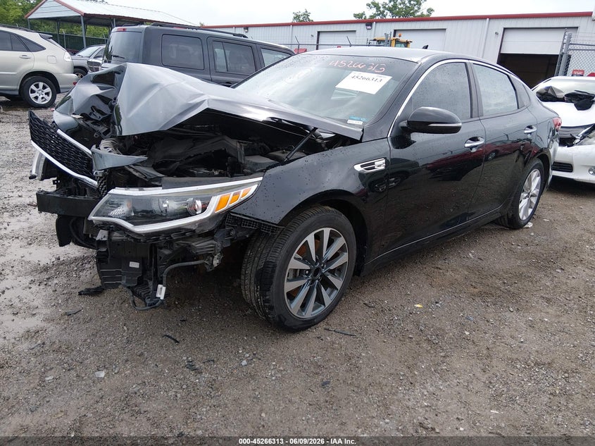 2017 Kia Optima VIN 5XXGT4L31HG139101 IAAI salvage auction — NORMAL WEAR, Salvage Title, sold $25 on 2026-07-29 (photo 2)