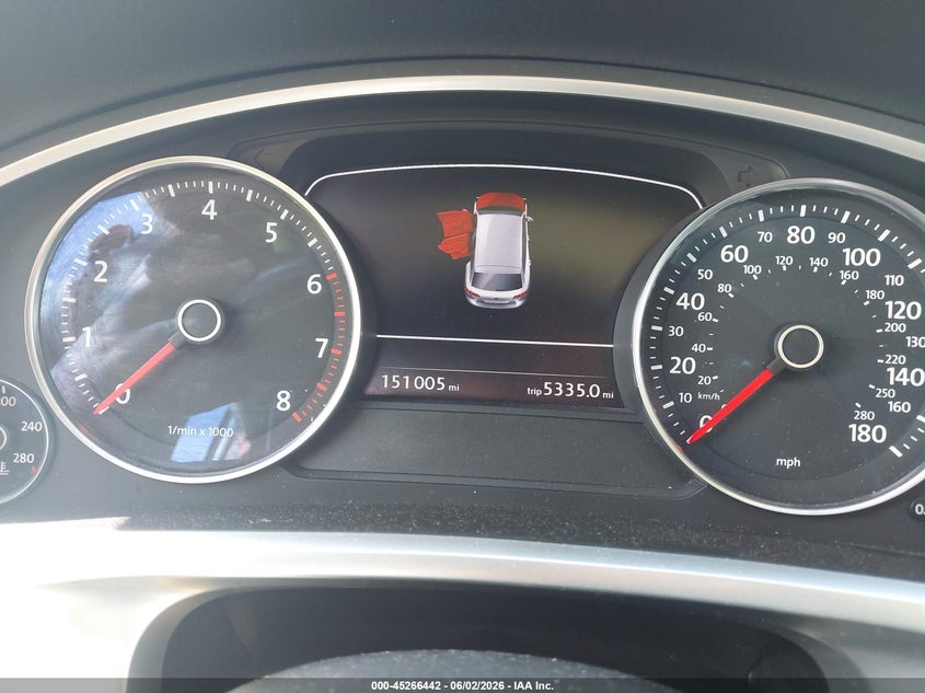 2016 Volkswagen Touareg VIN WVGEF9BP7GD001146 IAAI salvage auction — FRONT END, Salvage Title, sold $650 on 2026-08-13 (photo 7)