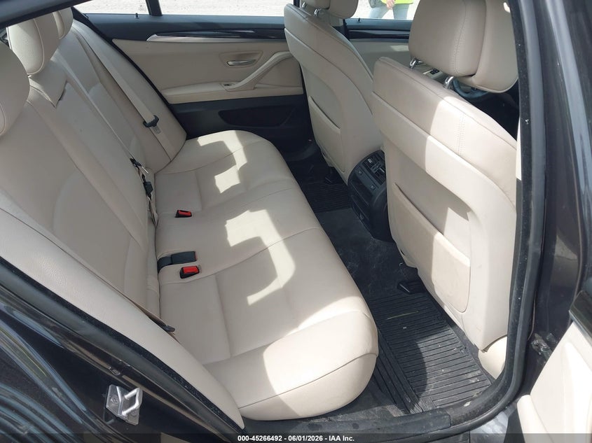 2012 BMW VIN WBAFU7C53CDU62092 IAAI salvage auction — HAIL, Salvage Title, sold $1,250 on 2026-09-02 (photo 8)