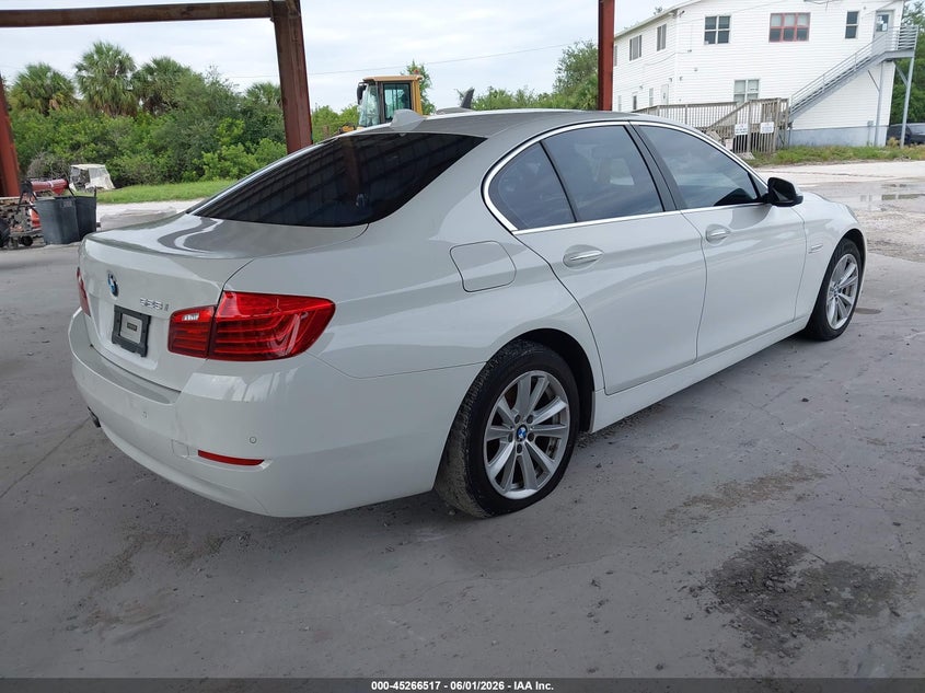 2014 BMW 5er VIN WBA5A5C51ED502116 IAAI salvage auction — NORMAL WEAR, Clear (Florida), sold $750 on 2026-07-14 (photo 4)
