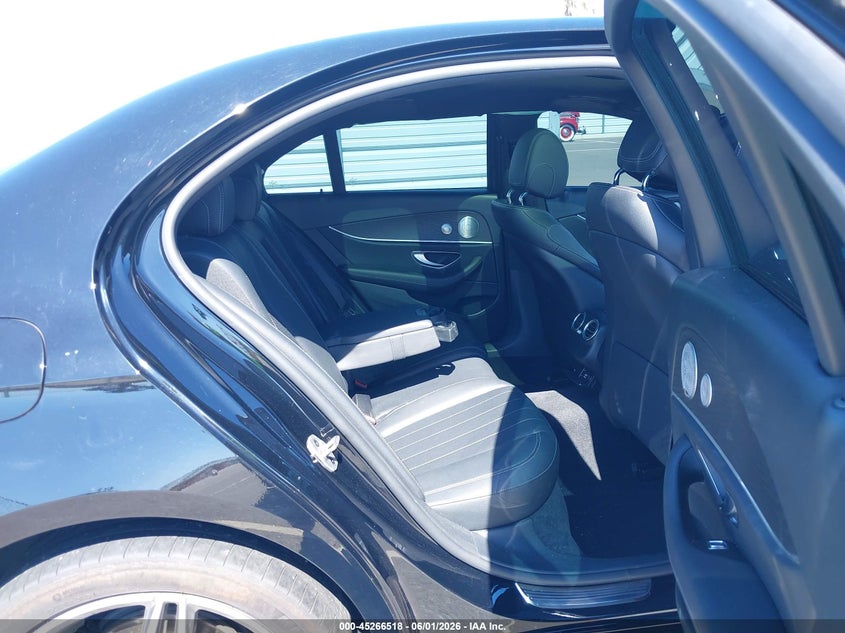 2019 Mercedes-benz VIN WDDZF4JB2KA503318 IAAI salvage auction — LEFT FRONT, Salvage Title, sold $8,300 on 2026-07-16 (photo 8)