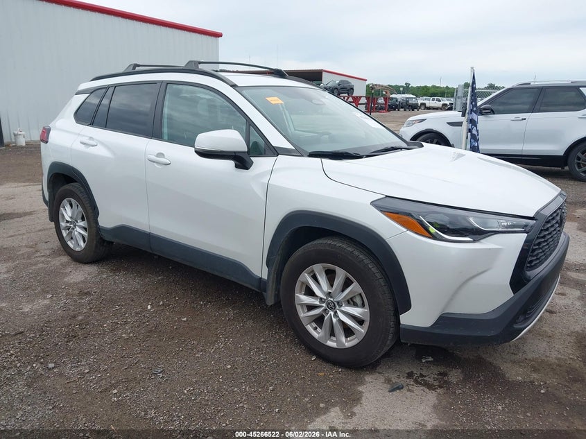 2024 Toyota Corolla cross VIN 7MUCAAAG4RV104230 — IAAI salvage auction photo