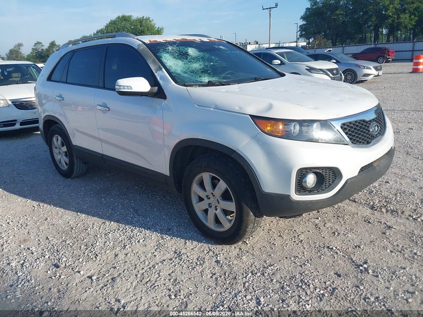 2013 Kia Sorento VIN 5XYKT3A66DG380174 IAAI salvage auction — HAIL, Clear (Missouri), sold $700 on 2026-07-13 (photo 1)