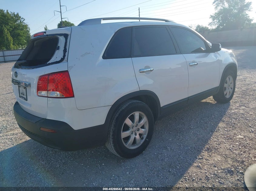 2013 Kia Sorento VIN 5XYKT3A66DG380174 IAAI salvage auction — HAIL, Clear (Missouri), sold $700 on 2026-07-13 (photo 4)