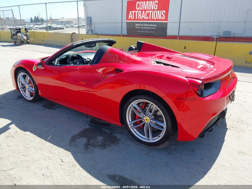 2018 Ferrari VIN ZFF80AMAXJ0233348 IAAI salvage auction — ENGINE BURN, Salvage Title, sold $127,500 on 2026-08-05 (photo 3)