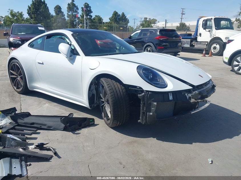 2022 Porsche 911 VIN WP0AA2A94NS205987 IAAI salvage auction — LEFT FRONT, Salvage Title, sold $58,500 on 2026-07-27 (photo 1)