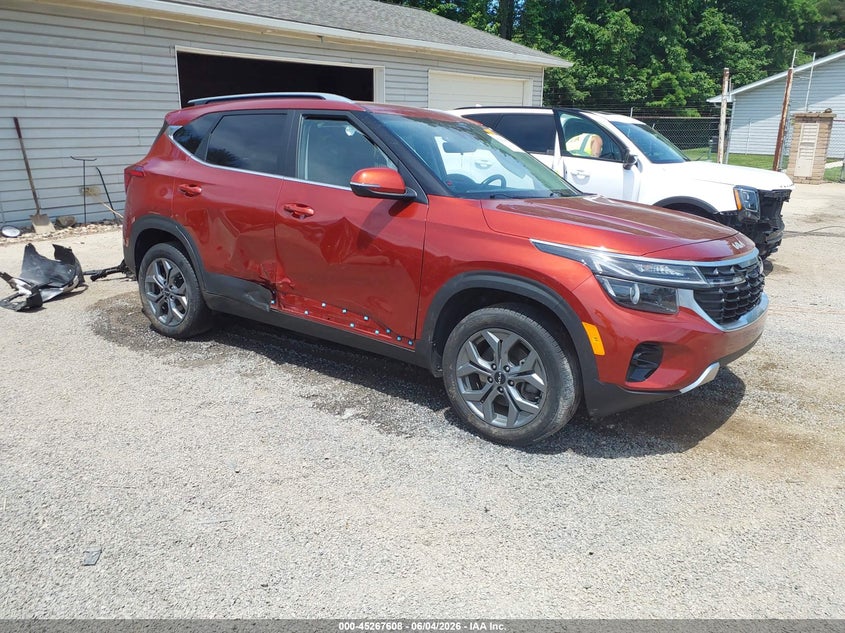 2024 Kia Seltos VIN KNDEUCAA4R7560465 IAAI salvage auction — LEFT FRONT, Salvage (Ohio), sold $6,600 on 2026-07-31 (photo 1)