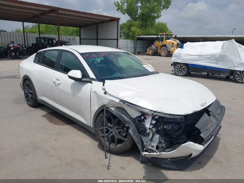 2025 Kia K4 VIN 3KPFT4DE1SE030603 — IAAI salvage auction photo