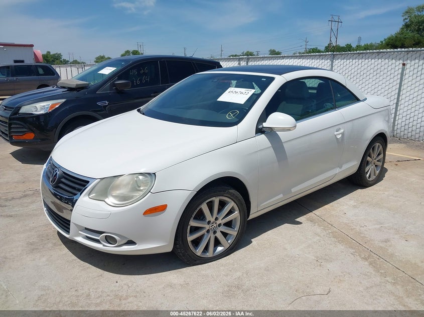 2007 Volkswagen Eos VIN WVWFA71F37V043117 IAAI salvage auction — NORMAL WEAR, Clear (Illinois), sold $275 on 2026-07-07 (photo 2)