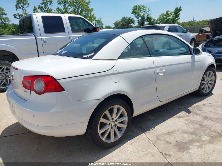 2007 Volkswagen Eos VIN WVWFA71F37V043117 IAAI salvage auction — NORMAL WEAR, Clear (Illinois), sold $275 on 2026-07-07 (photo 4)