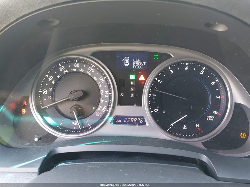2007 Lexus Is 350 VIN JTHBE262972011199 IAAI salvage auction — FRONT & REAR, Salvage (Oregon), sold $525 on 2026-07-27 (photo 7)
