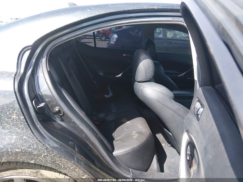 2007 Lexus Is 350 VIN JTHBE262972011199 IAAI salvage auction — FRONT & REAR, Salvage (Oregon), sold $525 on 2026-07-27 (photo 8)