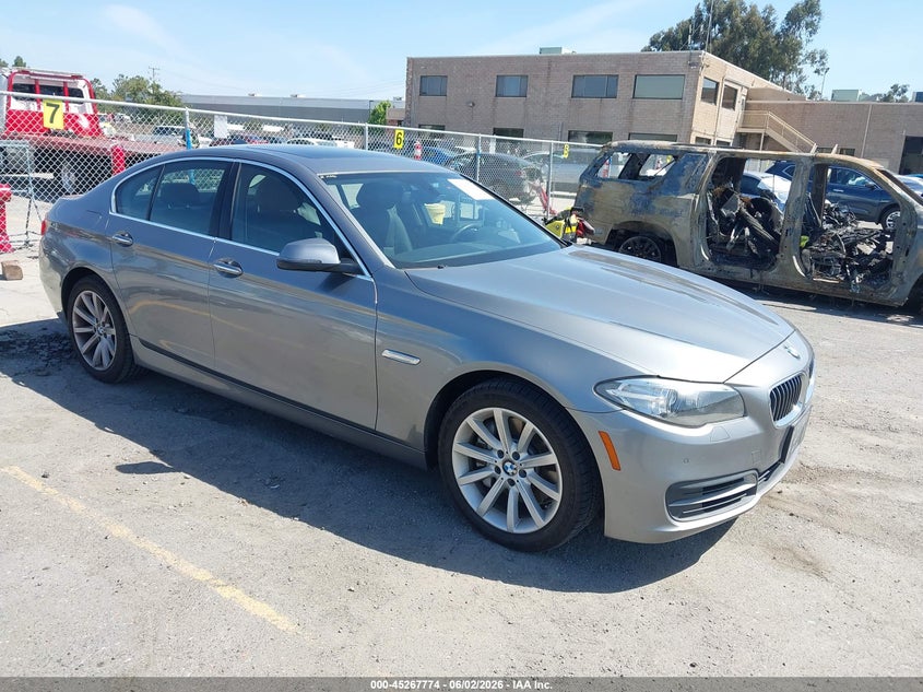 2014 BMW 5er VIN WBA5B1C51ED481452 IAAI salvage auction — REAR END, Salvage Title, sold $2,000 on 2026-07-20 (photo 1)