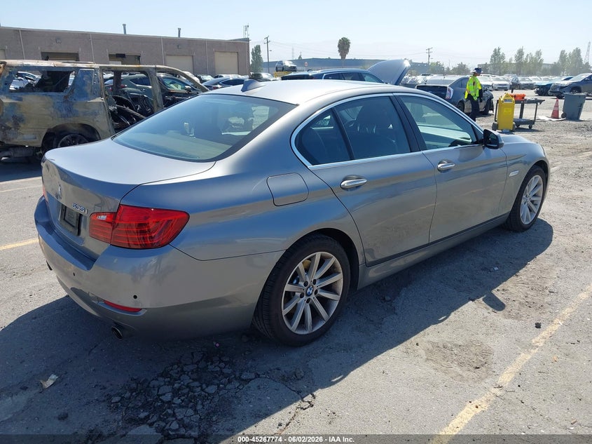 2014 BMW 5er VIN WBA5B1C51ED481452 IAAI salvage auction — REAR END, Salvage Title, sold $2,000 on 2026-07-20 (photo 4)