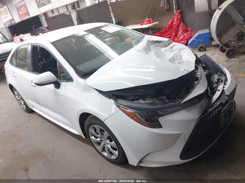 2022 Toyota Corolla VIN JTDEPMAE4N3033088 IAAI salvage auction — FRONT END, Salvage Title, sold $3,975 on 2026-07-14 (photo 1)