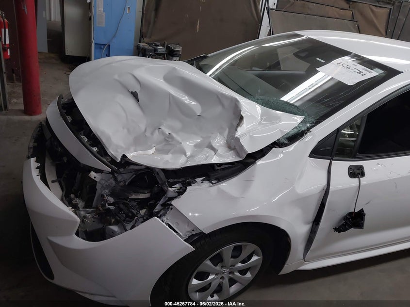 2022 Toyota Corolla VIN JTDEPMAE4N3033088 IAAI salvage auction — FRONT END, Salvage Title, sold $3,975 on 2026-07-14 (photo 6)