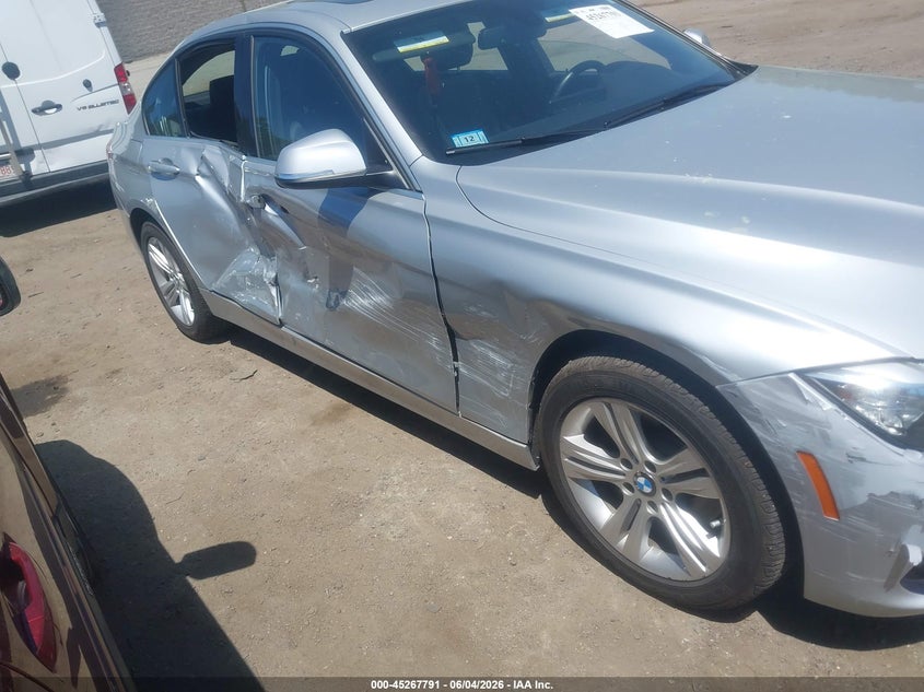 2017 BMW 3er VIN WBA8D9G5XHNU59495 IAAI salvage auction — RIGHT FRONT, Salvage (Massachusetts), sold $2,450 on 2026-07-24 (photo 6)