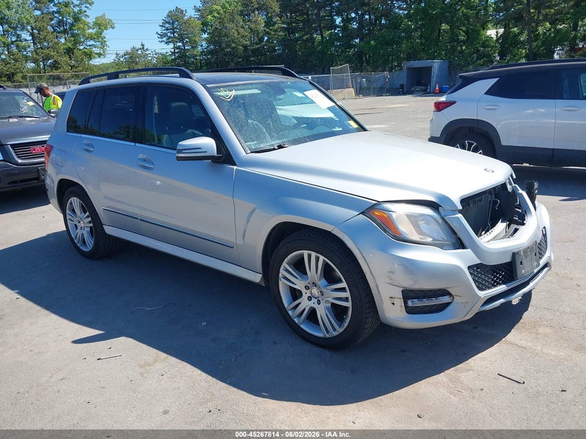 2014 Mercedes-benz Glk-klasse VIN WDCGG8JB2EG228681 IAAI salvage auction — FRONT END, Salvage Title, sold $4,125 on 2026-07-07 (photo 1)