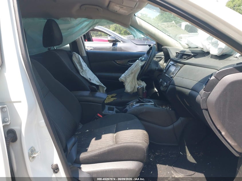 2020 Nissan Rogue VIN KNMAT2MVXLP502930 IAAI salvage auction — LEFT FRONT, Salvage Title, sold $225 on 2026-07-28 (photo 5)