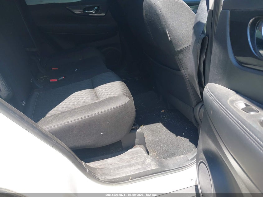 2020 Nissan Rogue VIN KNMAT2MVXLP502930 IAAI salvage auction — LEFT FRONT, Salvage Title, sold $225 on 2026-07-28 (photo 8)