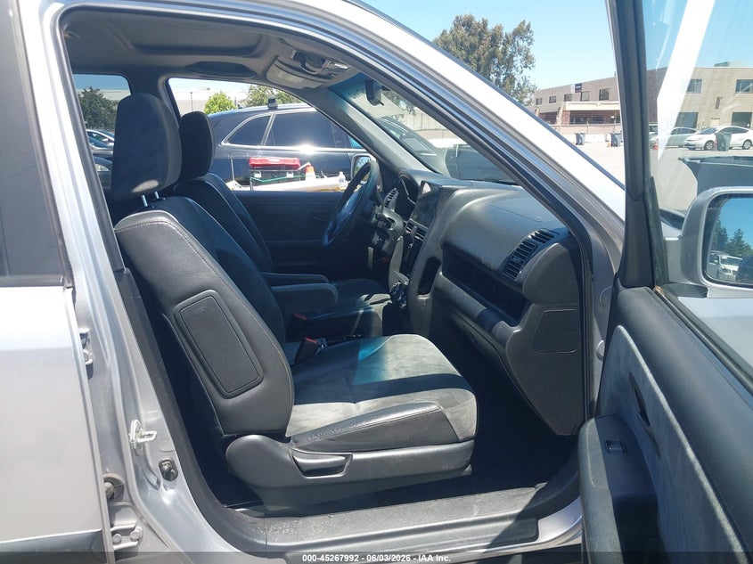 2002 Honda Cr-v VIN JHLRD78832C067484 IAAI salvage auction — NORMAL WEAR, Clear - Dealer Only (California), sold $900 on 2026-07-13 (photo 5)