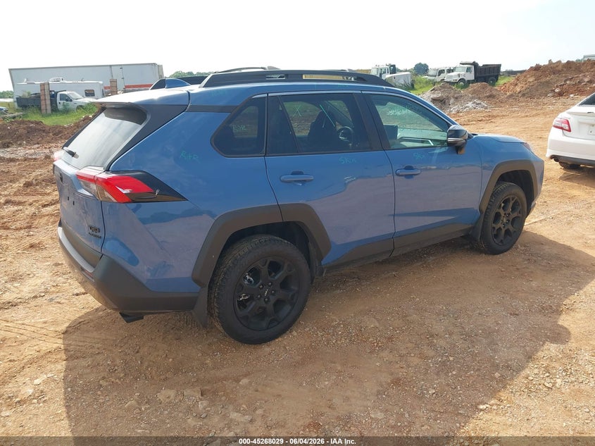 2024 Toyota Rav 4 VIN 2T3S1RFV5RW476038 IAAI salvage auction — HAIL, Salvage Title, sold $21,100 on 2026-07-30 (photo 4)