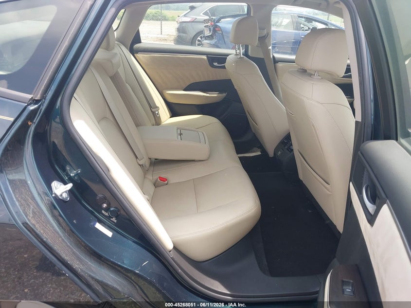 2018 Honda Clarity plug-in hybrid VIN JHMZC5F36JC002525 IAAI salvage auction — ELECTRICAL, Clear (Maryland), sold $2,200 on 2026-07-08 (photo 8)