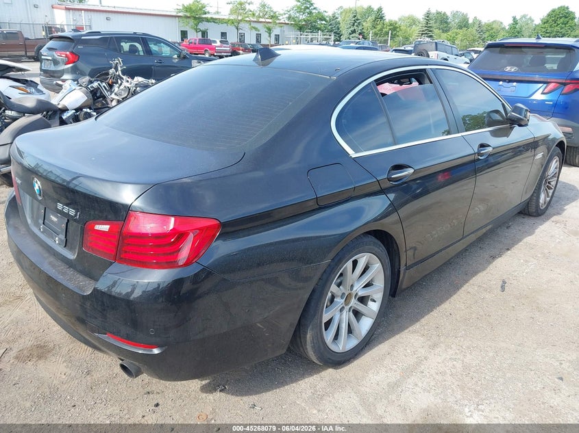 2014 BMW 5er VIN WBA5B3C57ED535431 IAAI salvage auction — SIDE, Previous Salvage (Michigan), sold $1,125 on 2026-07-16 (photo 4)