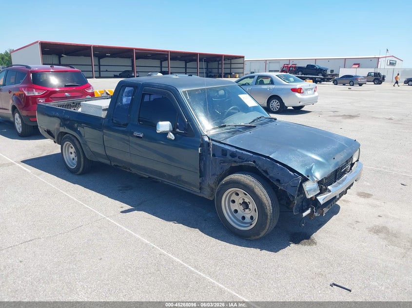 1994 Toyota Pickup VIN JT4RN93P1R5100792 IAAI salvage auction — NORMAL WEAR, Clear (Indiana), sold $2,350 on 2026-07-16 (photo 1)