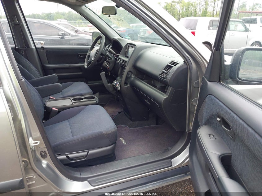 2005 Honda Cr-v VIN JHLRD68575C000231 IAAI salvage auction — NORMAL WEAR, Clear (Georgia), sold $1,600 on 2026-07-14 (photo 5)