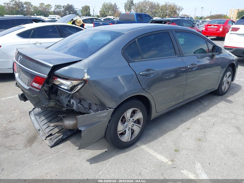 2013 Honda Civic VIN 19XFB2F52DE272159 IAAI salvage auction — NORMAL WEAR, Salvage (California), sold $1,725 on 2026-07-09 (photo 4)