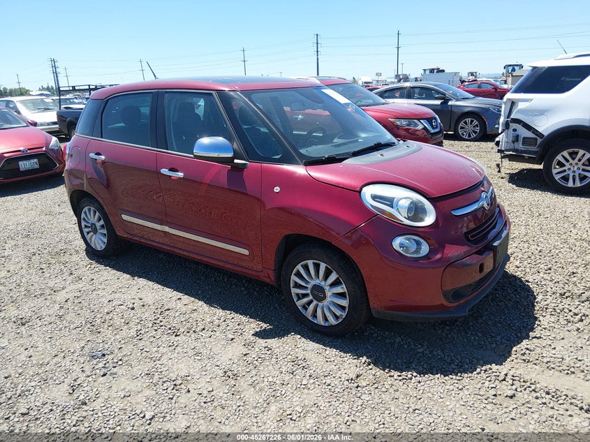 2015 Fiat 500l VIN ZFBCFACHXFZ033386 IAAI salvage auction — NORMAL WEAR, Peddle Clear Public-Restricted (Oregon), sold $25 on 2026-07-06 (photo 1)