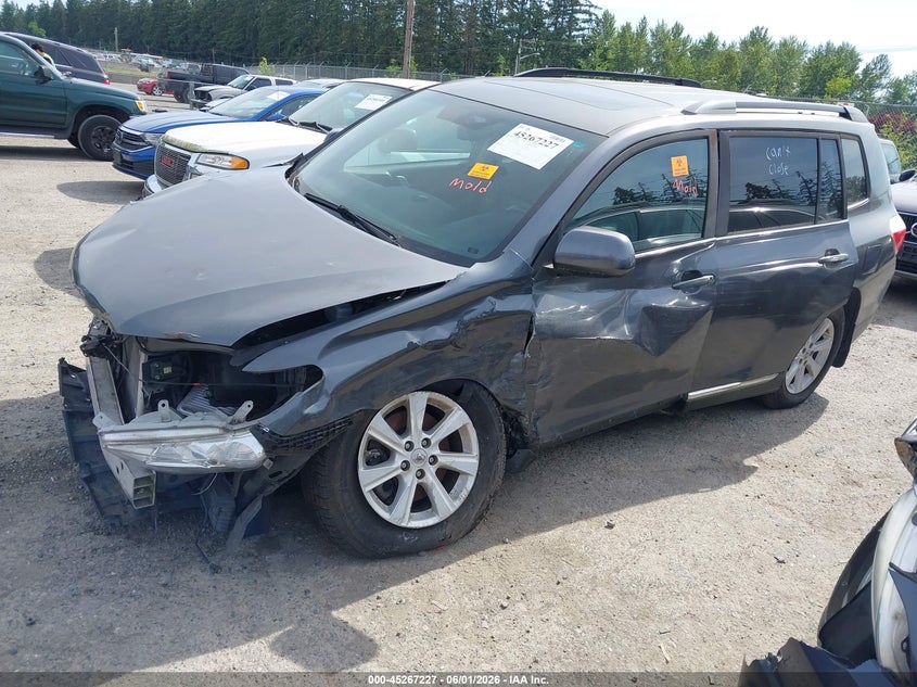 2012 Toyota Highlander VIN 5TDBK3EH6CS152787 IAAI salvage auction — NORMAL WEAR, Rebuilt-Non-Public (Washington), sold $1,600 on 2026-07-15 (photo 2)