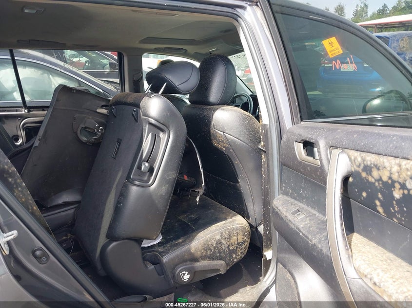 2012 Toyota Highlander VIN 5TDBK3EH6CS152787 IAAI salvage auction — NORMAL WEAR, Rebuilt-Non-Public (Washington), sold $1,600 on 2026-07-15 (photo 8)