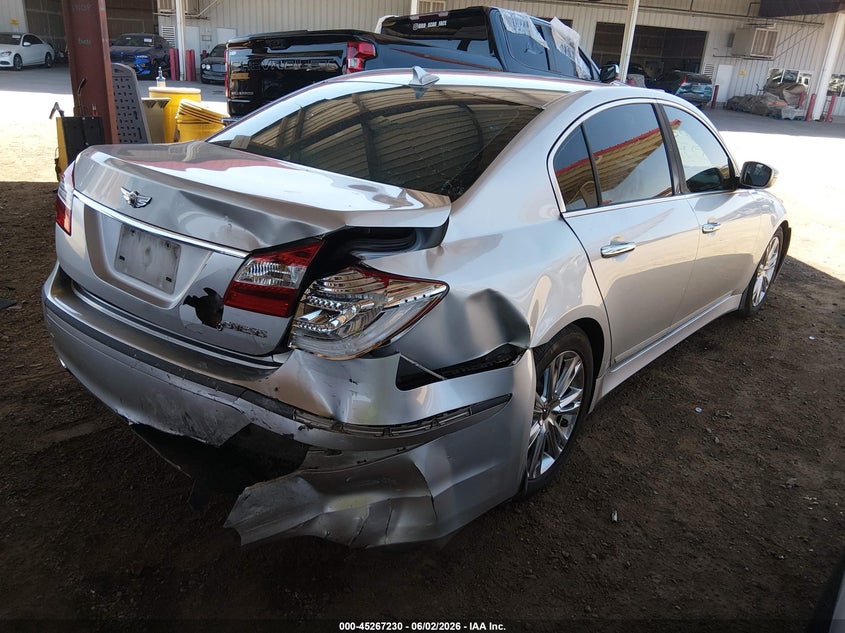 2012 Hyundai Genesis VIN KMHGC4DD7CU201929 IAAI salvage auction — RIGHT REAR, Salvage Title, sold $950 on 2026-07-07 (photo 4)
