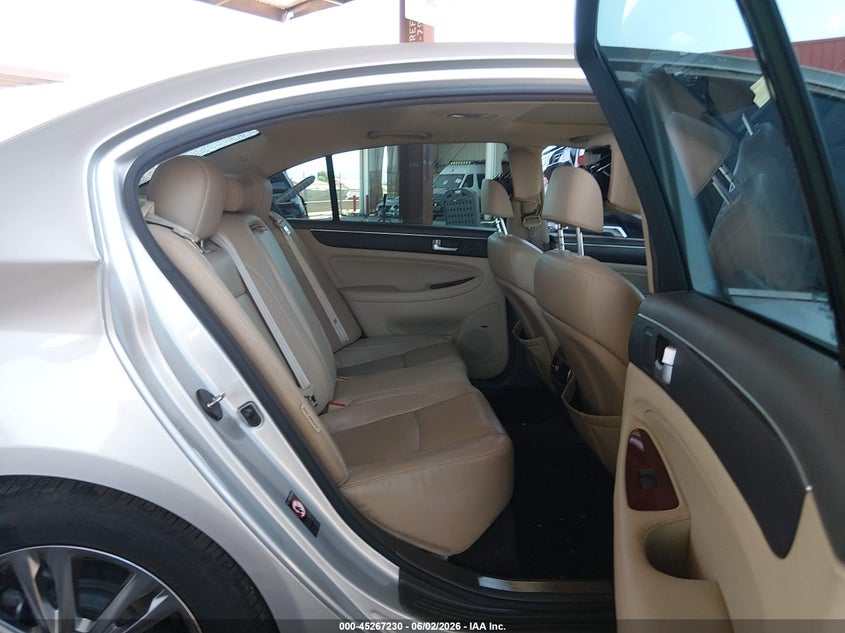2012 Hyundai Genesis VIN KMHGC4DD7CU201929 IAAI salvage auction — RIGHT REAR, Salvage Title, sold $950 on 2026-07-07 (photo 8)