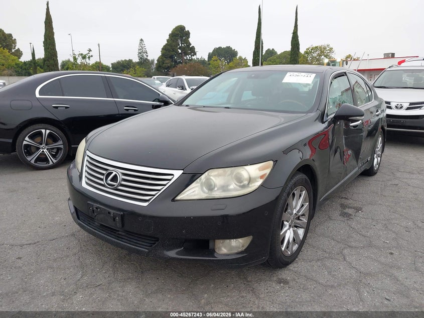 2012 Lexus Ls VIN JTHBL5EF4C5112817 IAAI salvage auction — SIDE, Salvage Title, sold $2,400 on 2026-07-16 (photo 2)
