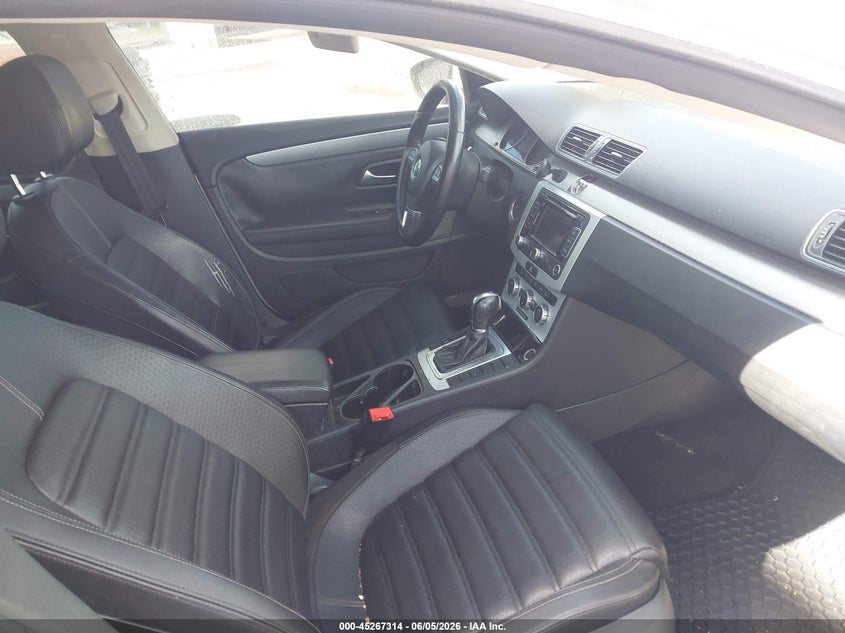 2014 Volkswagen Cc VIN WVWBN7AN0EE526362 IAAI salvage auction — NORMAL WEAR, Clear (Florida), sold $250 on 2026-07-22 (photo 5)