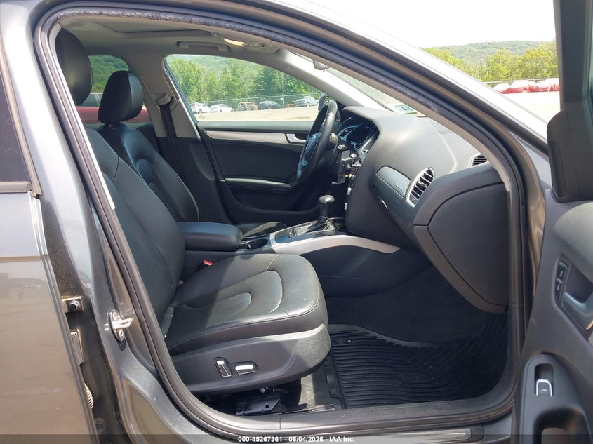 2014 Audi A4 VIN WAUBFAFL6EA075072 IAAI salvage auction — NORMAL WEAR, Clear (New Jersey), sold $1,000 on 2026-07-16 (photo 5)