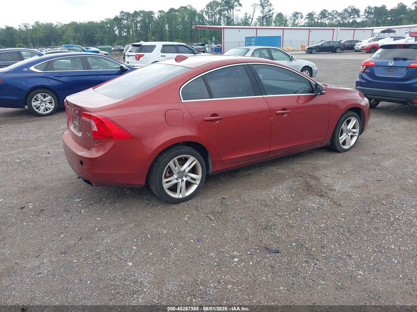 2015 Volvo S60 VIN YV140MFK2F2338170 IAAI salvage auction — NORMAL WEAR, Clear (Georgia), sold $375 on 2026-07-14 (photo 4)