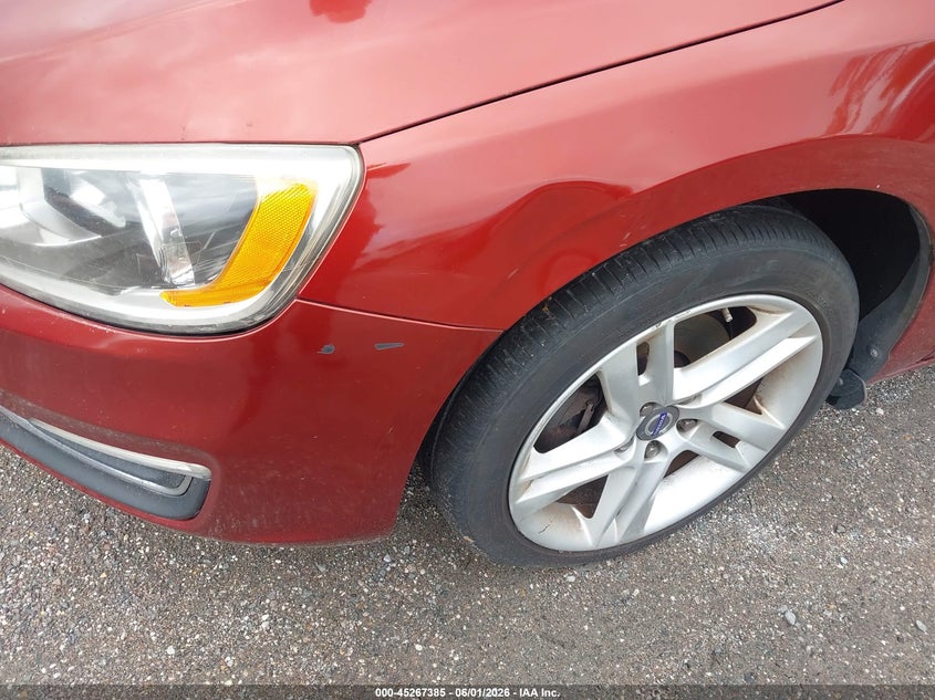 2015 Volvo S60 VIN YV140MFK2F2338170 IAAI salvage auction — NORMAL WEAR, Clear (Georgia), sold $375 on 2026-07-14 (photo 6)