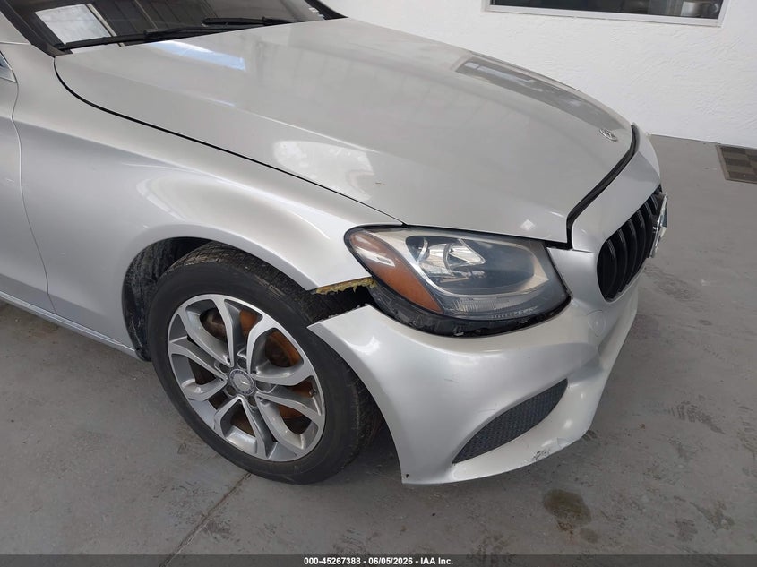 2016 Mercedes-benz C-klasse VIN WDDWF4KB3GR146404 IAAI salvage auction — REAR END, Wait Title, sold $3,150 on 2026-08-19 (photo 6)