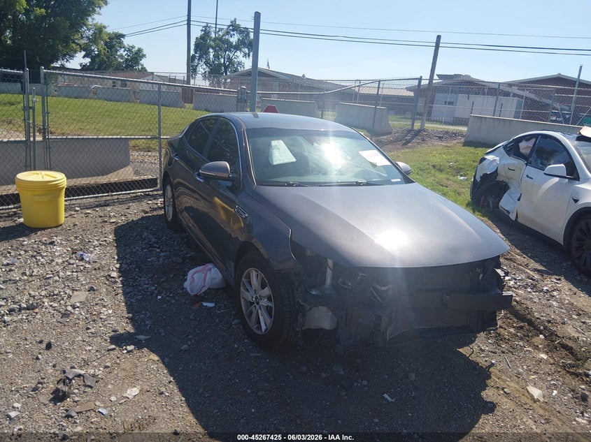 2019 Kia Optima VIN 5XXGT4L33KG280856 IAAI salvage auction — FRONT END, Salvage Title, sold $1,400 on 2026-07-23 (photo 1)