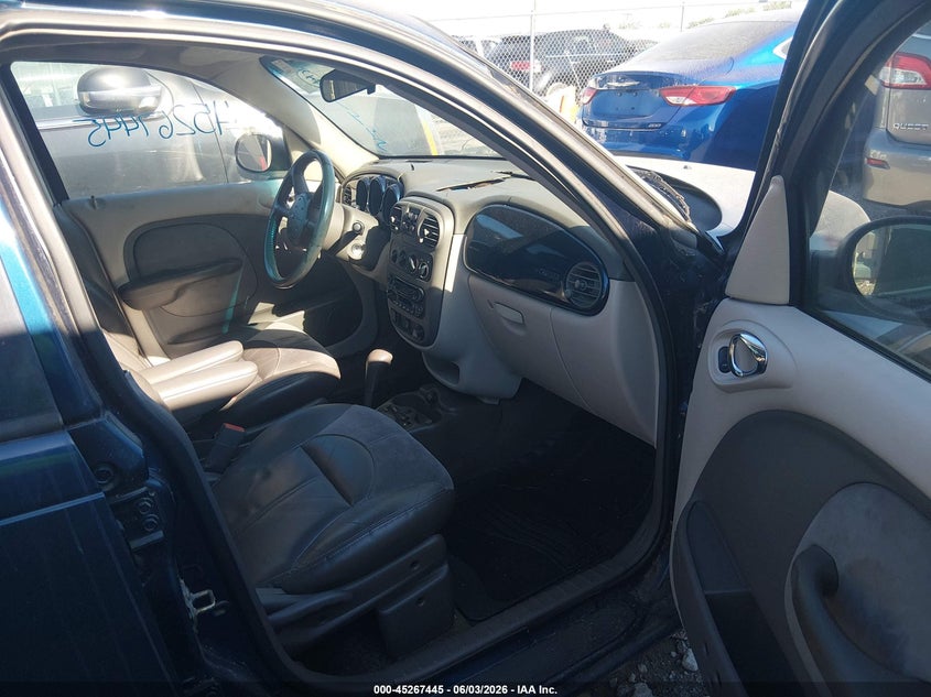 2001 Chrysler Pt cruiser VIN 3C8FY4BB81T543785 IAAI salvage auction — NORMAL WEAR, Clear (Tennessee), sold $200 on 2026-07-09 (photo 5)