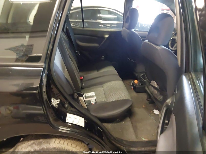 2005 Toyota Rav4 VIN JTEHD20V956045484 IAAI salvage auction — NORMAL WEAR, Clear (Minnesota), sold $600 on 2026-07-15 (photo 8)
