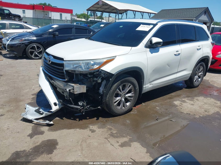2015 Toyota Highlander VIN 5TDJKRFH7FS169552 IAAI salvage auction — FRONT END, Salvage Title, sold $8,700 on 2026-07-09 (photo 2)