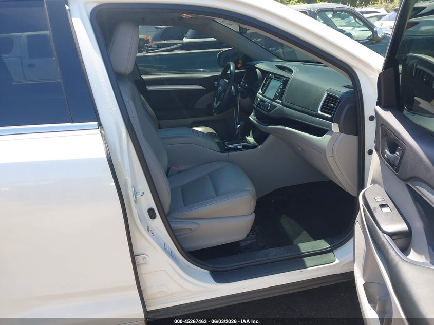 2015 Toyota Highlander VIN 5TDJKRFH7FS169552 IAAI salvage auction — FRONT END, Salvage Title, sold $8,700 on 2026-07-09 (photo 5)